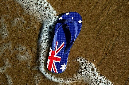 flipflop op 't strand met Australische vlag