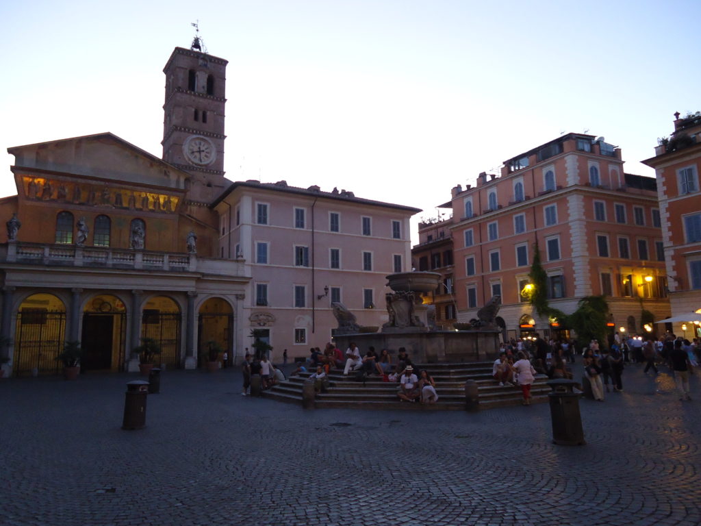 Piazza Santa Maria - Trastevere - Rome