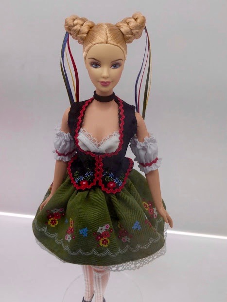Barbie kledij Oktoberfest Duitsland