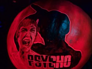 Psycho-uitgekerfde pompoen