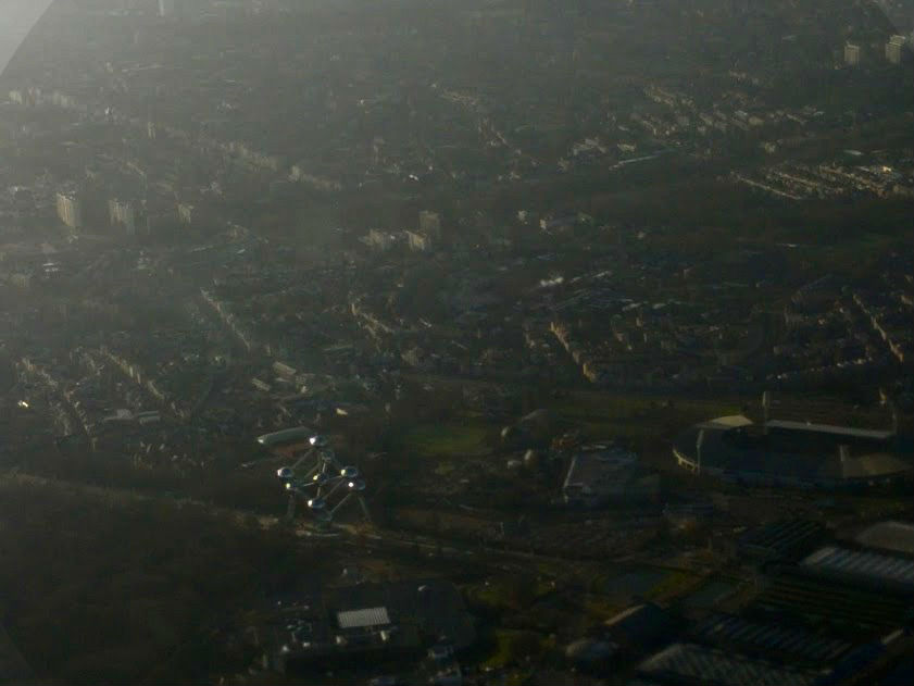 Atomium Brussel vanuit de lucht