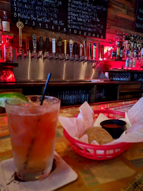 Empanadas en cocktail in Pine Box Rock Bushwick