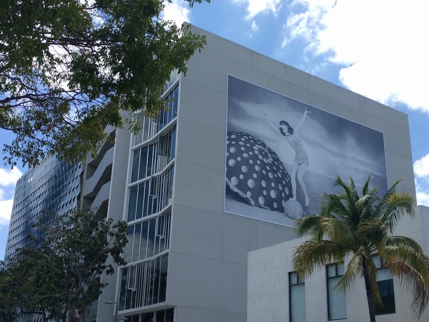 Bilboard van John Baldessari - "Fun (part 2)"