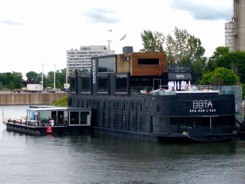 Bota, wellnesboot aan Canal du Lachine