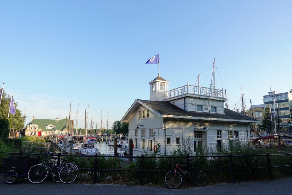 Havenhuisje in Veerhaven in Rotterdam