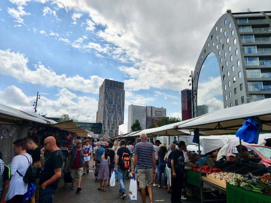 Zondagsmarkt in Rotterdam