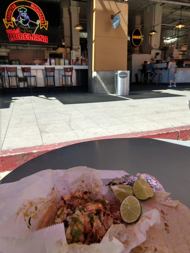 Taco buiten, bij Grand Central Market in Downtown LA