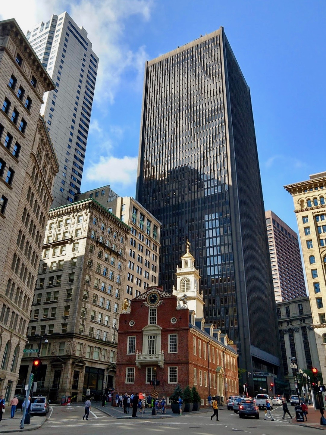 Old State House in Boston tussen de wolkenkrabbers